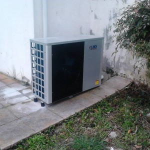 Αντλία θερμότητας σε διαμέρισμα με σώματα καλοριφέρ στο Κεραμίδι Πιερίας (Α. Αγγέλου)